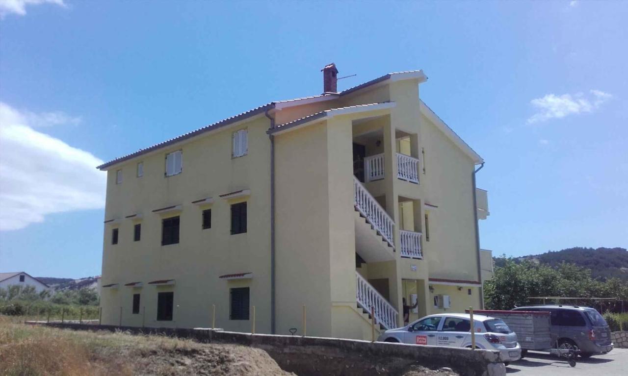 Apartment In Lopar/Insel Rab 17739 Extérieur photo